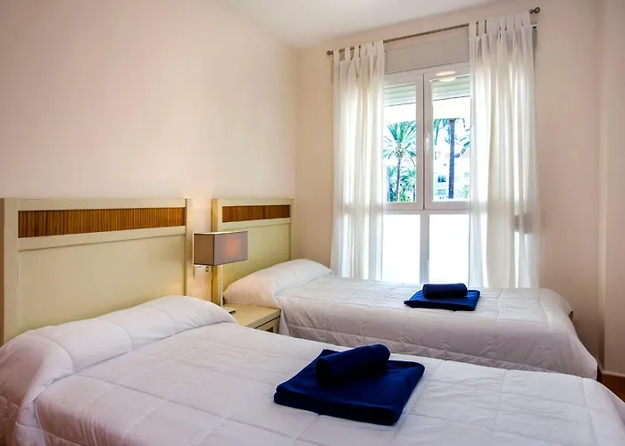 Aquamarina By Interhome